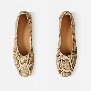 Everlane The Italian Leather Day Glove Flats Ballet Snakeskin Black Off White 7